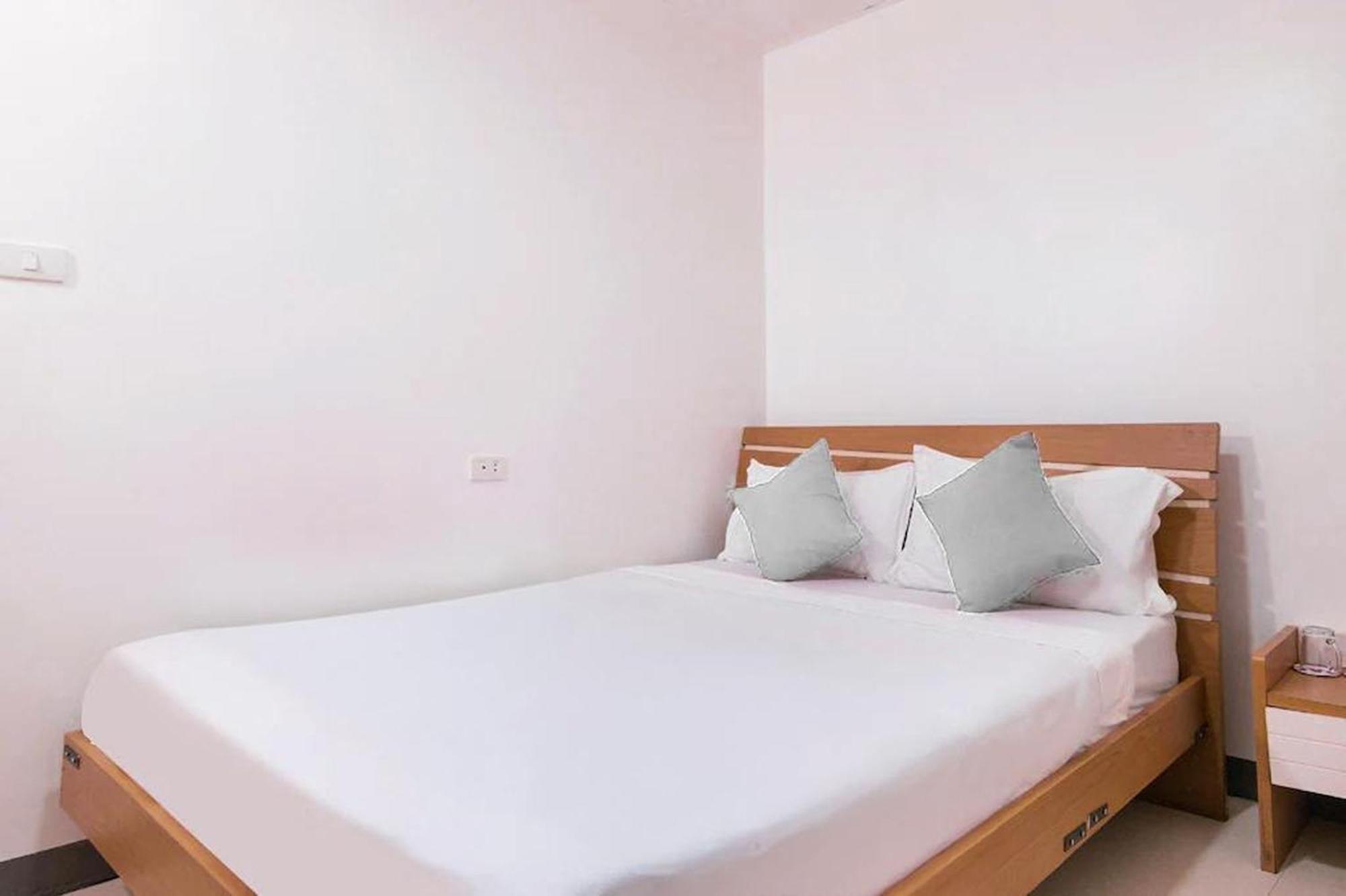 Lucky Hotel Маніла Екстер'єр фото